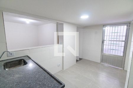 Casa para alugar com 35m², 1 quarto e sem vaga Casa para alugar com 35m², 1 quarto e sem vagaCozinha