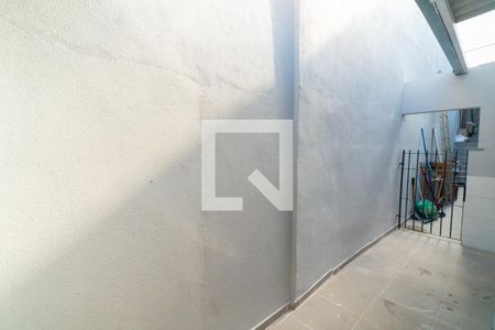 Vista da Sala/Cozinha de casa para alugar com 1 quarto, 35m² em Vila Santa Catarina, São Paulo