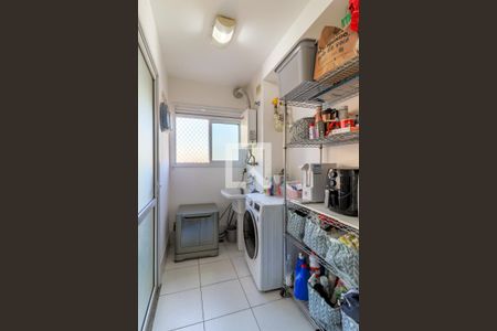 Apartamento à venda com 65m², 2 quartos e 1 vaga Apartamento à venda com 65m², 2 quartos e 1 vagaÁrea de Serviço