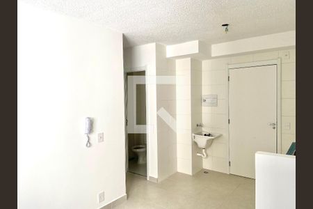 Sala/Cozinha de apartamento para alugar com 2 quartos, 32m² em Brás, São Paulo