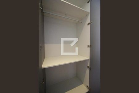 Apartamento para alugar com 21m², 1 quarto e sem vagaArmário Quarto