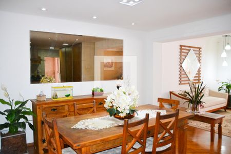 Sala de Jantar de casa à venda com 3 quartos, 300m² em Rudge Ramos, São Bernardo do Campo
