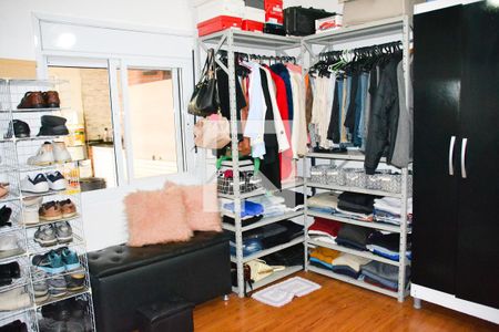 Casa à venda com 300m², 3 quartos e 4 vagas Casa à venda com 300m², 3 quartos e 4 vagasQuarto 3