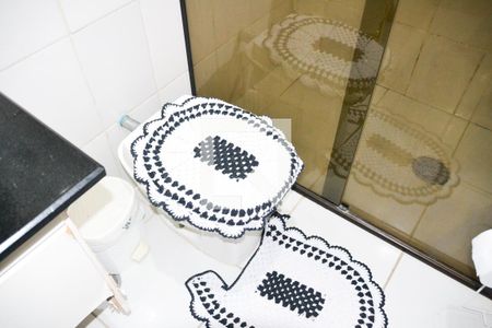 Casa à venda com 300m², 3 quartos e 4 vagas Casa à venda com 300m², 3 quartos e 4 vagasBanheiro 1