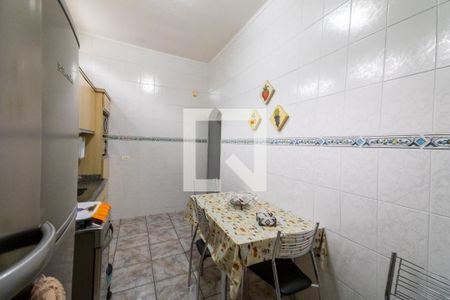 Casa à venda com 200m², 4 quartos e 1 vaga Casa à venda com 200m², 4 quartos e 1 vagaCozinha