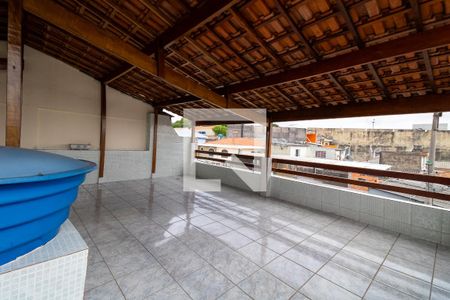 Casa à venda com 200m², 4 quartos e 1 vaga Casa à venda com 200m², 4 quartos e 1 vagaÁrea comum