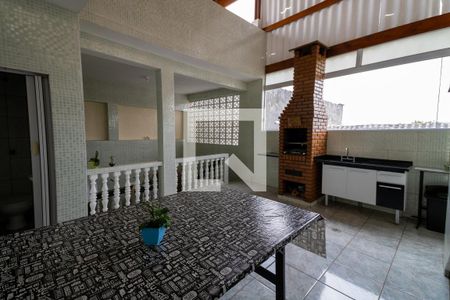 Casa à venda com 200m², 4 quartos e 1 vaga Casa à venda com 200m², 4 quartos e 1 vagaÁrea de Serviço