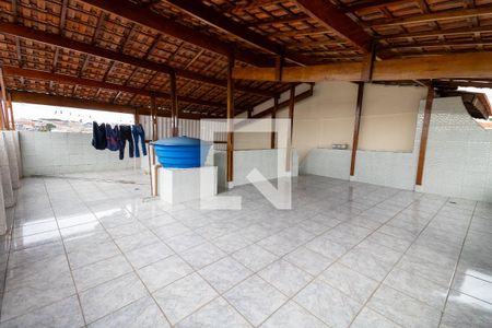 Casa à venda com 200m², 4 quartos e 1 vaga Casa à venda com 200m², 4 quartos e 1 vagaÁrea comum
