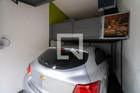 Casa à venda com 200m², 4 quartos e 1 vaga Casa à venda com 200m², 4 quartos e 1 vagaGaragem