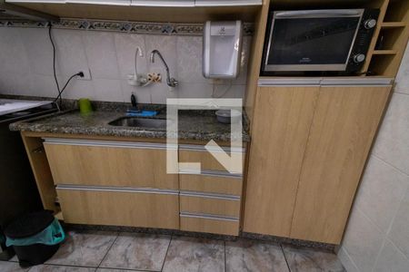 Casa à venda com 200m², 4 quartos e 1 vaga Casa à venda com 200m², 4 quartos e 1 vagaCozinha