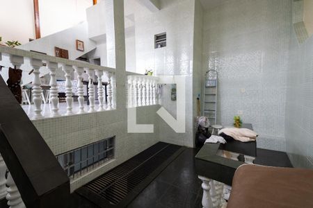 Casa à venda com 200m², 4 quartos e 1 vaga Casa à venda com 200m², 4 quartos e 1 vagaVaranda