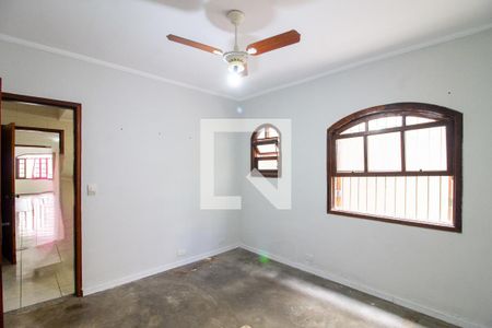 Casa à venda com 139m², 4 quartos e 2 vagasQuarto 3