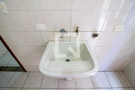 Casa à venda com 139m², 4 quartos e 2 vagasDetalhe Área de Serviço