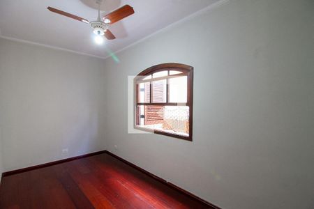 Casa à venda com 139m², 4 quartos e 2 vagasQuarto 1