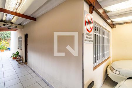 Casa à venda com 205m², 3 quartos e 2 vagas Casa à venda com 205m², 3 quartos e 2 vagasGaragem