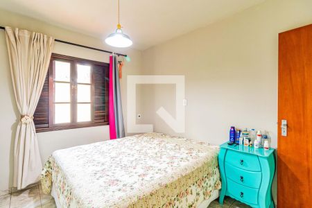 Casa à venda com 205m², 3 quartos e 2 vagas Casa à venda com 205m², 3 quartos e 2 vagasQuarto 02