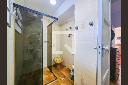Banheiro da Suíte de apartamento para alugar com 2 quartos, 77m² em Aparecida, Santos