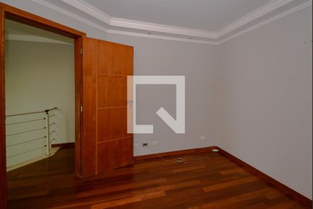 Casa à venda com 227m², 3 quartos e 5 vagasSuíte 2
