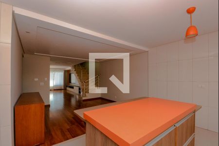Casa à venda com 227m², 3 quartos e 5 vagasCozinha