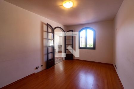 Sala de casa para alugar com 3 quartos, 72m² em Vila Marari, São Paulo