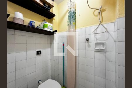 Apartamento à venda com 83m², 2 quartos e sem vagaBanheiro de Serviço