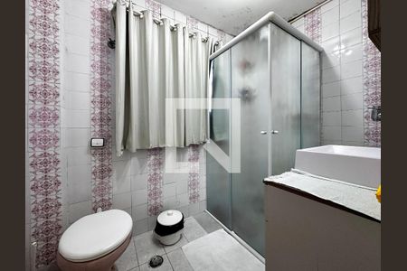 Apartamento à venda com 83m², 2 quartos e sem vagaBanheiro