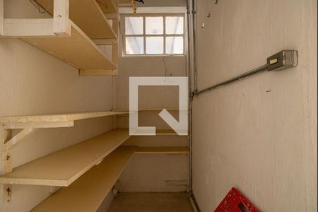 Apartamento para alugar com 140m², 1 quarto e sem vagaCloset da Suíte