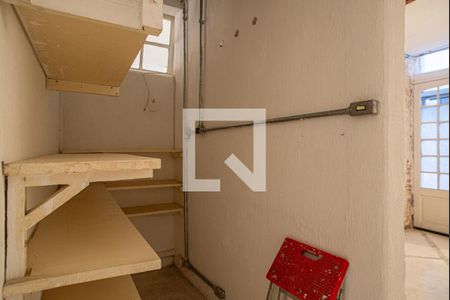 Apartamento para alugar com 140m², 1 quarto e sem vagaCloset da Suíte