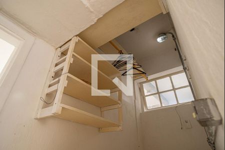 Apartamento para alugar com 140m², 1 quarto e sem vagaCloset da Suíte