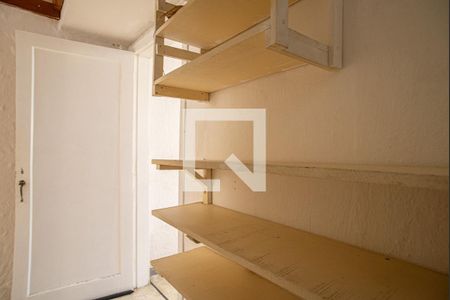 Apartamento para alugar com 140m², 1 quarto e sem vagaCloset da Suíte