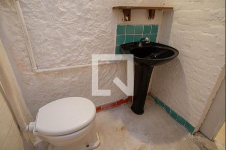 Apartamento para alugar com 140m², 1 quarto e sem vagaBanheiro da Suíte