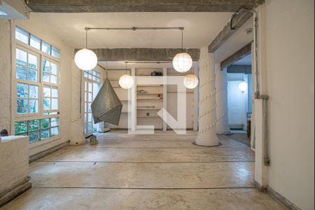 Apartamento para alugar com 140m², 1 quarto e sem vagaSala