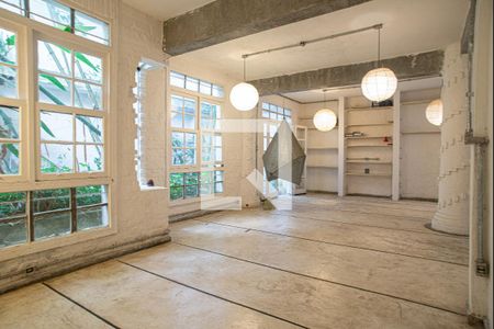 Apartamento para alugar com 140m², 1 quarto e sem vagaSala