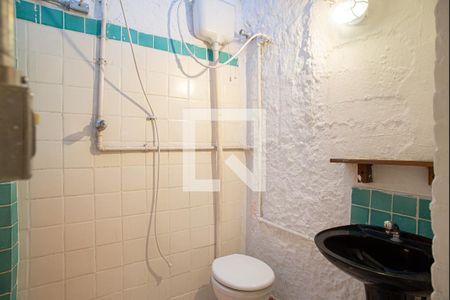 Apartamento para alugar com 140m², 1 quarto e sem vagaBanheiro da Suíte