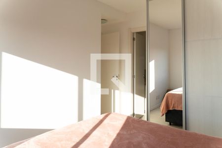 Quarto 1 de apartamento à venda com 2 quartos, 53m² em Azenha, Porto Alegre