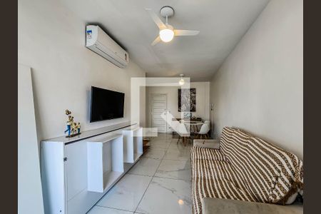 Sala de apartamento para alugar com 1 quarto, 86m² em Gonzaga, Santos