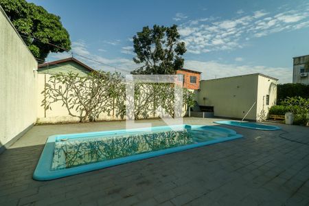 Apartamento para alugar com 63m², 3 quartos e 1 vaga Apartamento para alugar com 63m², 3 quartos e 1 vagaÁrea comum - Piscina