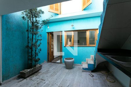 Casa à venda com 160m², 3 quartos e 1 vaga Casa à venda com 160m², 3 quartos e 1 vagaQuintal