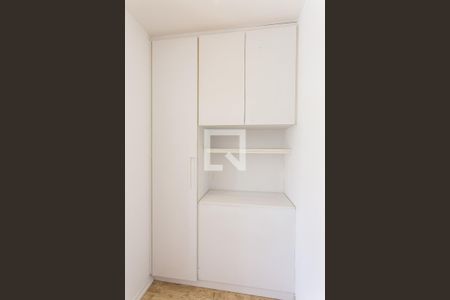 Casa à venda com 160m², 3 quartos e 1 vaga Casa à venda com 160m², 3 quartos e 1 vagaSuíte