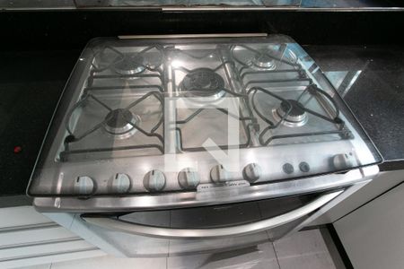 Casa à venda com 160m², 3 quartos e 1 vaga Casa à venda com 160m², 3 quartos e 1 vagaCozinha - Fogão