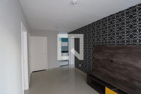Sala de apartamento para alugar com 3 quartos, 70m² em Galo Branco, São Gonçalo