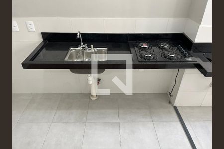 Cozinha/ Area de Serviço de apartamento para alugar com 2 quartos, 42m² em Água Branca, São Paulo