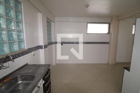 Sala / Cozinha de apartamento para alugar com 1 quarto, 31m² em Vila Medeiros, São Paulo
