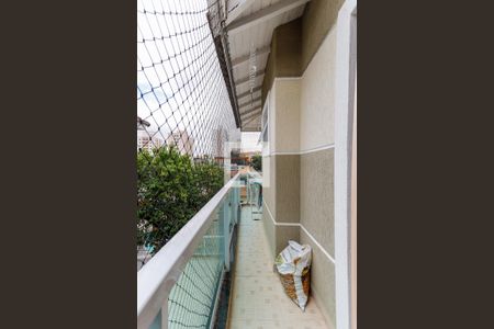 Casa de condomínio à venda com 100m², 3 quartos e 2 vagasSacada