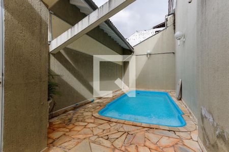 Casa de condomínio à venda com 100m², 3 quartos e 2 vagasÁrea Comum - Piscina