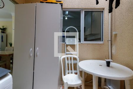 Casa de condomínio à venda com 100m², 3 quartos e 2 vagasChurrasqueira e Área de Serviço