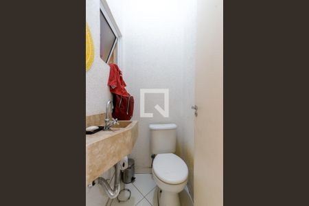Lavabo de casa de condomínio à venda com 3 quartos, 100m² em Vila Mazzei, São Paulo