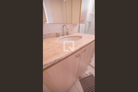 Apartamento à venda com 64m², 3 quartos e 1 vagaBanheiro 1