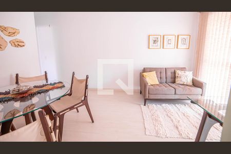 Sala de apartamento à venda com 3 quartos, 64m² em Jardim Maria Estela, São Paulo