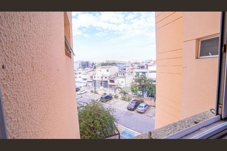 Apartamento à venda com 64m², 3 quartos e 1 vagaÁrea de Serviço